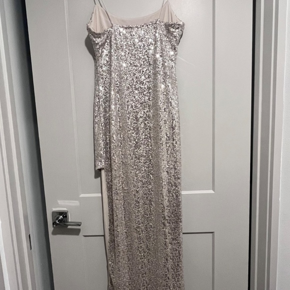 Sparkle and Shine THIRTHY/ THIRTHY LA Sequin Silver Dress - Picture 2 of 2